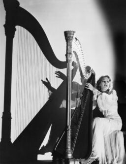 1930's era female harpist