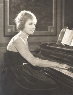 1930's woman pianist.